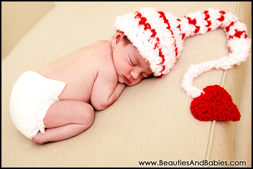 professional newborn baby pictures Los Angeles