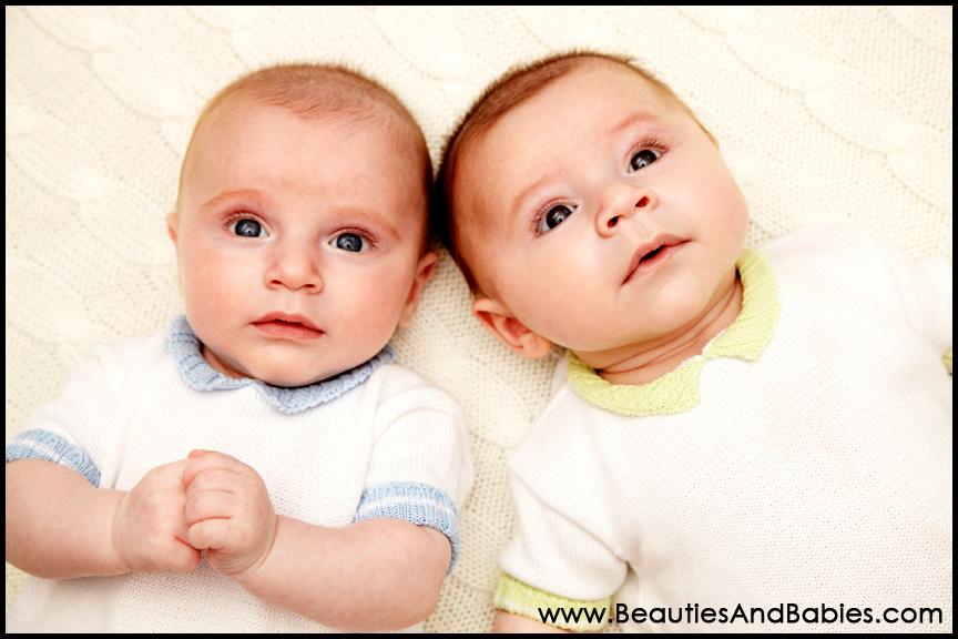 twin baby boys professional pictures Los Angeles photographer