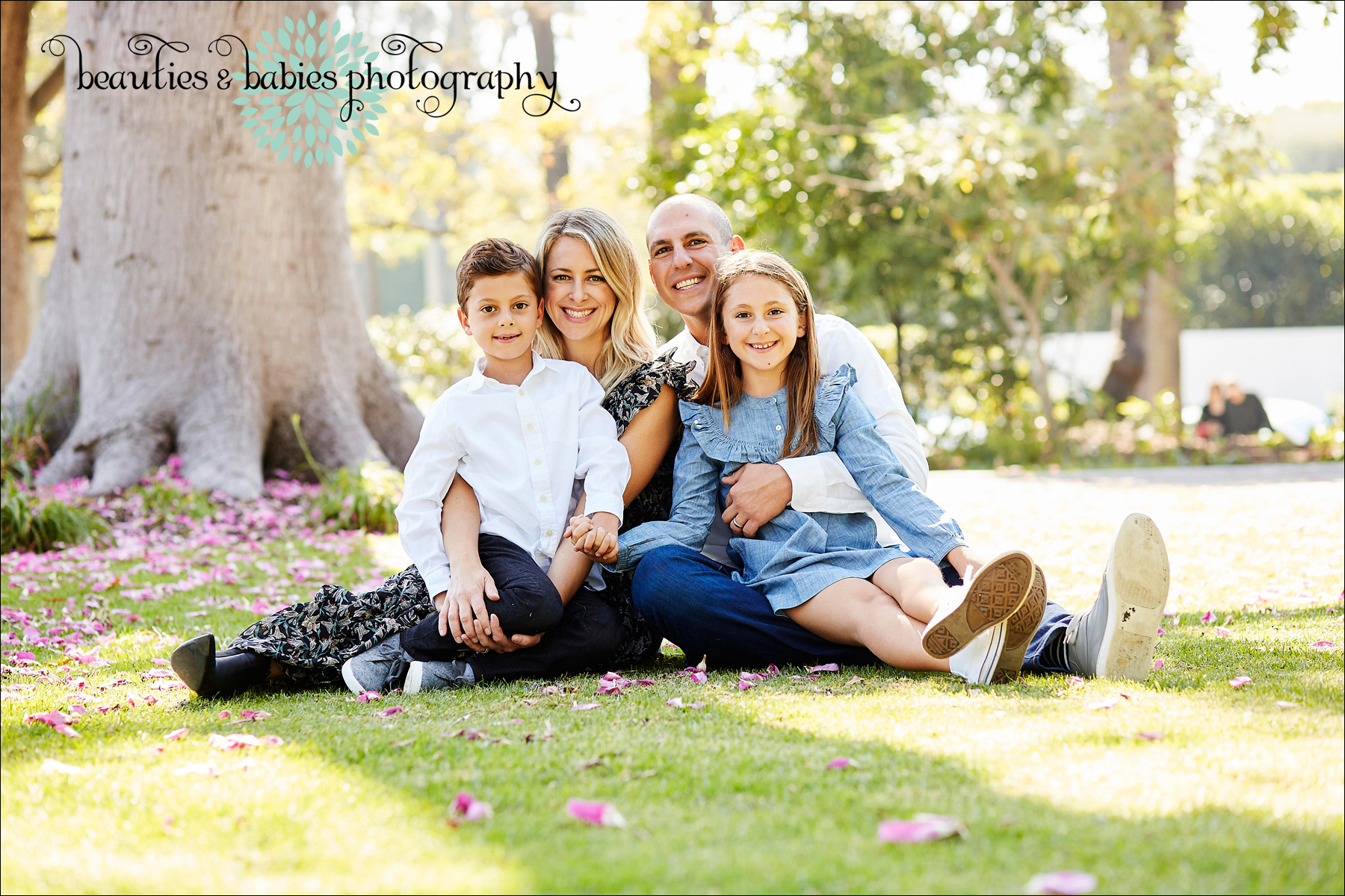 Outdoor Family and children's photography Los Angeles professional photographer