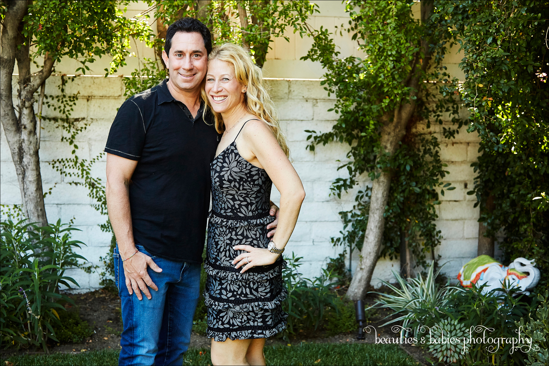 Extended Family Professional portrait photography Los Angeles photographer at home