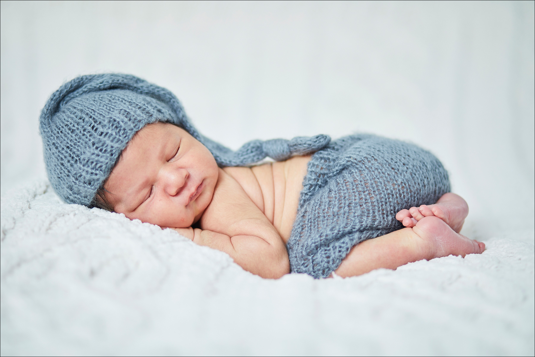 At-home newborn family photography Los Angeles professional photographer